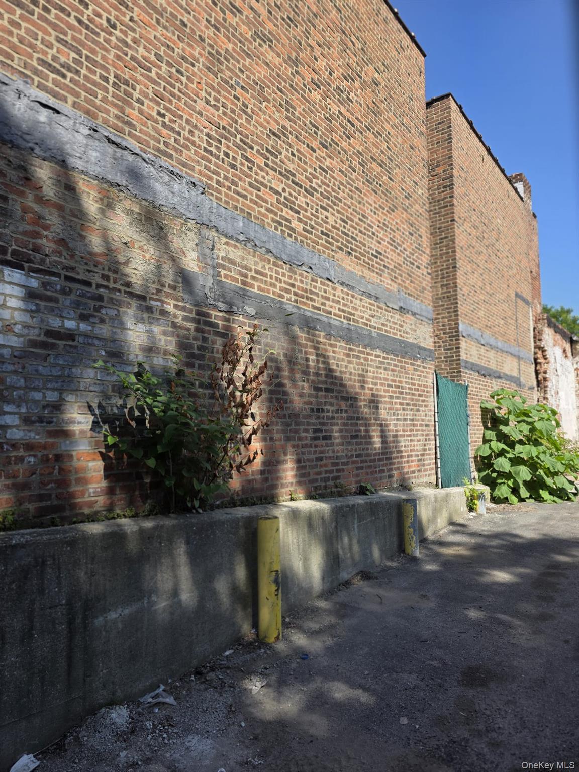 Commercial Sale in Mount Vernon 3