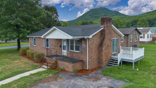 674 E 14th Street, Buena Vista, VA, 24416 | Card Image