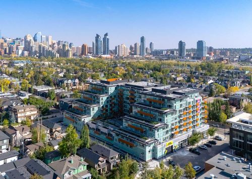 237-110 18a Street Nw, Calgary, AB, T2N5G5 | Card Image
