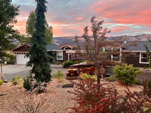 831 Crest, Kamiah, ID, 83536-5029 | Card Image