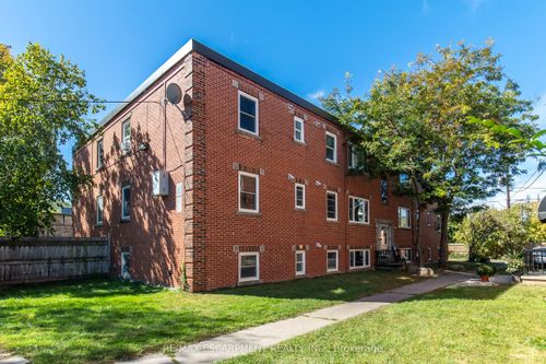 1-3 Applewood Ave, Stoney Creek, ON, L8G3S4 | Card Image