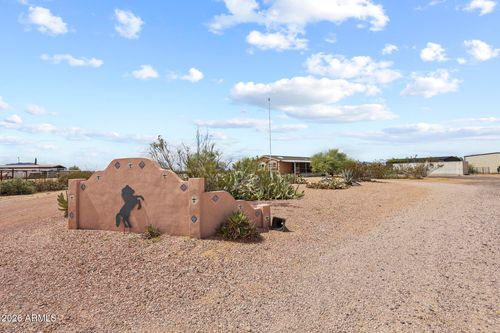 51504 W Donald Rd, Aguila, AZ, 85320-0018 | Card Image