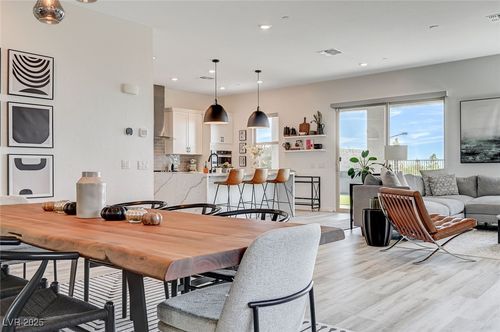 324 Black Turnstone Ct, Las Vegas, NV, 89138-6255 | Card Image