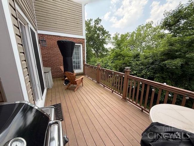 5620 Windridge Vw, Condo with 4 bedrooms, 4 bathrooms and null parking in Columbia Twp OH | Image 16