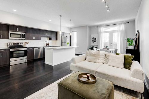 214-7 Westpark Common Sw, Calgary, AB, T3H0Y4 | Card Image