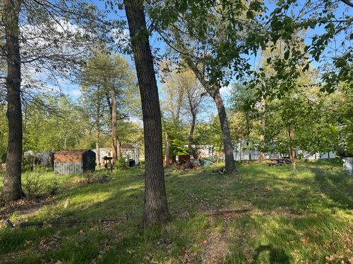 8-37 Woodhaven Dr E, Sublette, IL, 61367 | Card Image