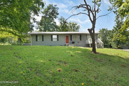 133 Bunch Ln, Clinton, TN, 37716-6004 | Card Image