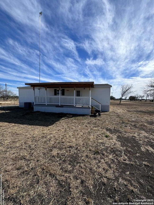 159 Private Road 322, House other with 3 bedrooms, 2 bathrooms and null parking in D Hanis TX | Image 5