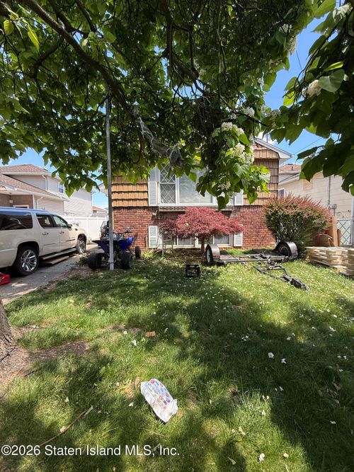 31 Oliver Place, Staten Island, NY, 10314 | Card Image