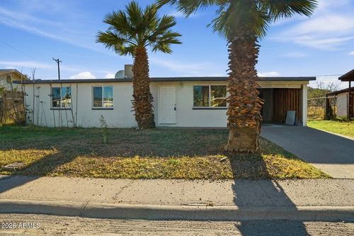 427 W Greenwich Rd, Kearny, AZ, 85137-1234 | Card Image