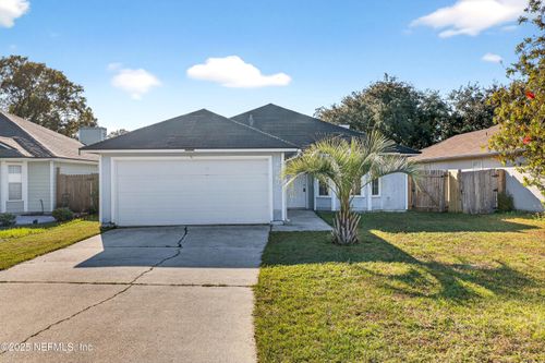11170 Wandering Oaks Dr, Jacksonville, FL, 32257-3749 | Card Image