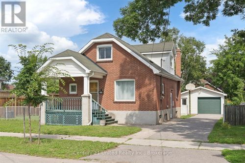 72 Kent St, Peterborough, ON, K9J5B3 | Card Image