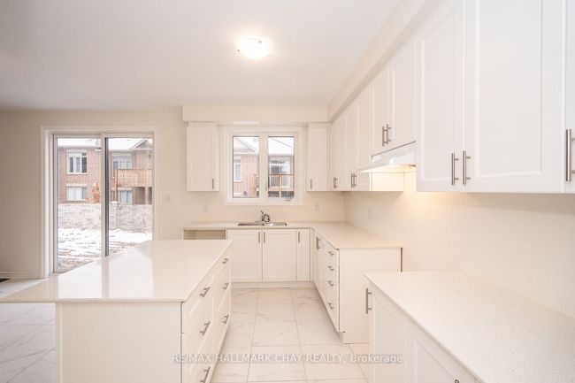 75 Lawrence D Pridham Avenue, House other with 4 bedrooms, 4 bathrooms and 4 parking in New Tecumseth ON | Image 11
