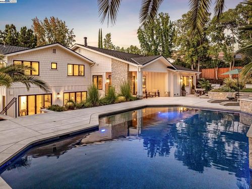 2488 Roundhill Dr, Alamo, CA, 94507-2219 | Card Image