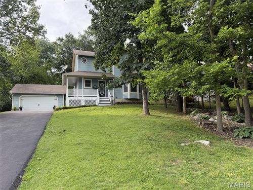 29 Forest Ln, O Fallon, MO, 63366-3427 | Card Image