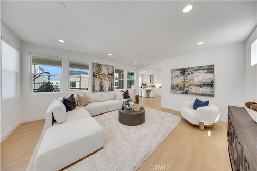 251 Tank, Irvine, CA, 92618-1460 | Card Image
