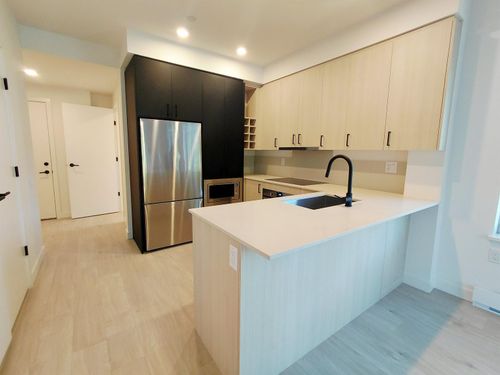 968 Lytton Street, North Vancouver, BC, V7H2A5 | Card Image