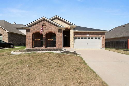 1603 Grey Willow Ln, Arlington, TX, 76002-4635 | Card Image