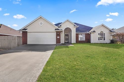 221 E Colorado Ave, Springdale, AR, 72764-6610 | Card Image