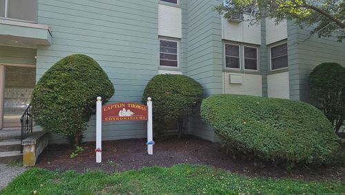 apt-b4-285 Savin Ave, West Haven, CT, 06516-5834 | Card Image