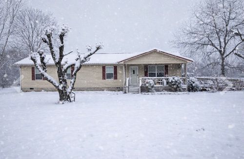 188 65th Ave, Palmer, TN, 37365-2309 | Card Image