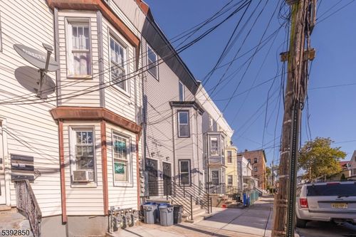 1119 Hampton Pl, Elizabeth, NJ, 07201-3090 | Card Image