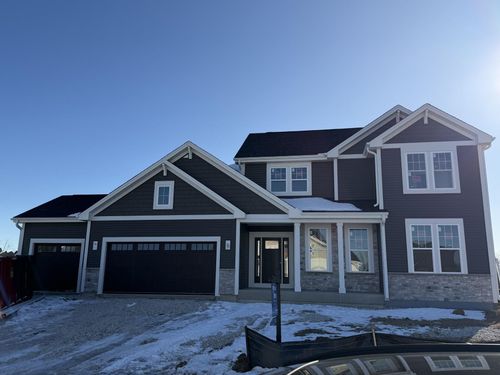 N73W17723 Mineral Dr, Menomonee Falls, WI, 53051-1580 | Card Image