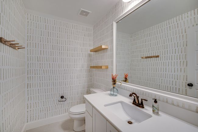 105 Sanders Dr, House other with 4 bedrooms, 4 bathrooms and null parking in Waxahachie TX | Image 31