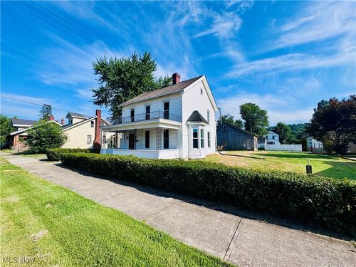 346 E Union Ave, Mcconnelsville, OH, 43756-1378 | Card Image