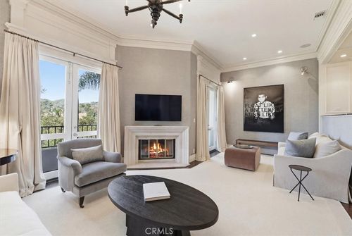202-15500 W Sunset Boulevard, Pacific Palisades, CA, 90272 | Card Image