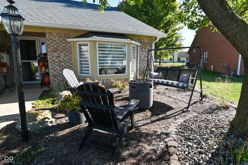 269 Lake View Ct, Avon, IN, 46123-1270 | Card Image