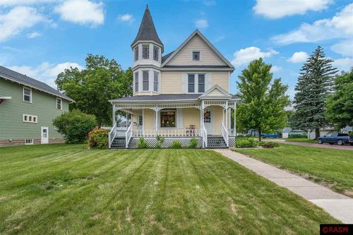 821 Armstrong Blvd N, Saint James, MN, 56081-1525 | Card Image
