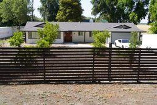 11010 County Road 116b, Woodland, CA, 95776-9109 | Card Image
