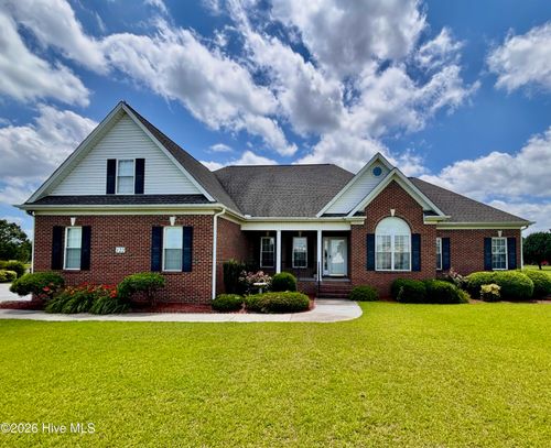 122 Challenge Club Dr, Clinton, NC, 28328-9500 | Card Image