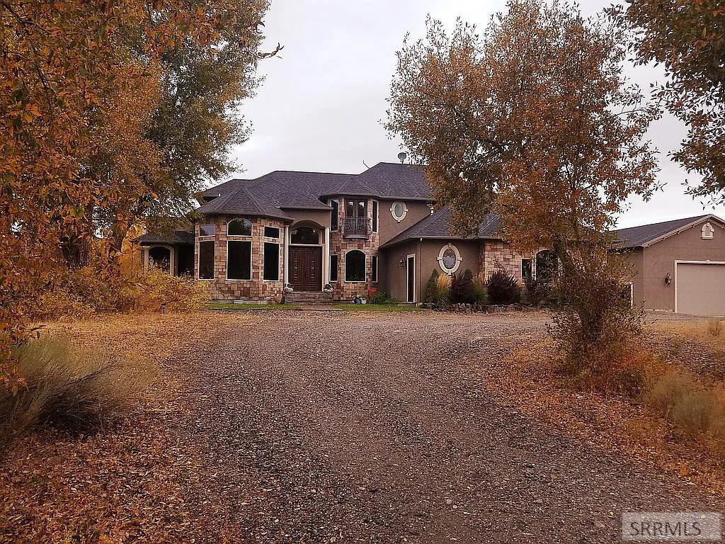 100 , Blackfoot, ID 83221