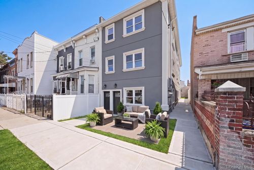 207 Hale Ave, Brooklyn, NY, 11208-1247 | Card Image