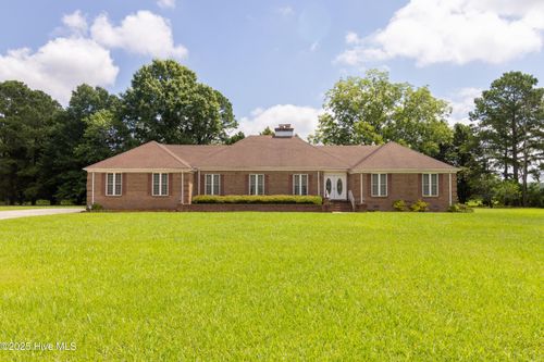 303 Snug Harbor Rd, Hertford, NC, 27944-1457 | Card Image