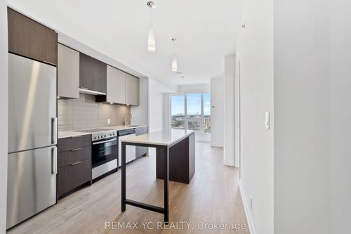 2605-203 College St, Toronto, ON, M5T0C8 | Card Image