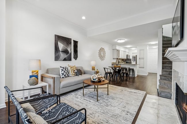 B - 1443 Wrightwood Ave, Condo with 2 bedrooms, 3 bathrooms and 1 parking in Chicago IL | Image 4