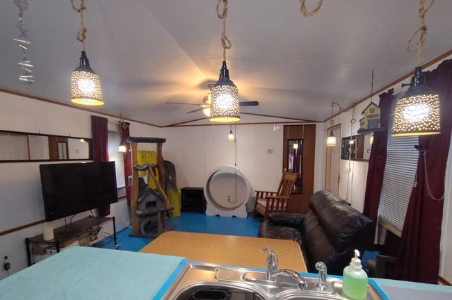 Brugh Living Room | Image 8