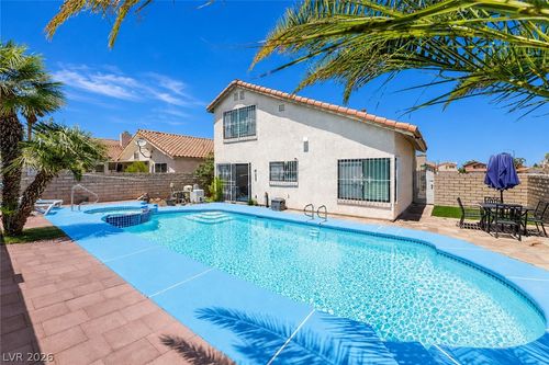 7531 Kalmalii Ave, Las Vegas, NV, 89147-5182 | Card Image