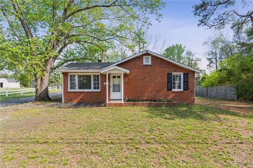 4241 Curtis St, Chester, VA, 23831-4408 | Card Image