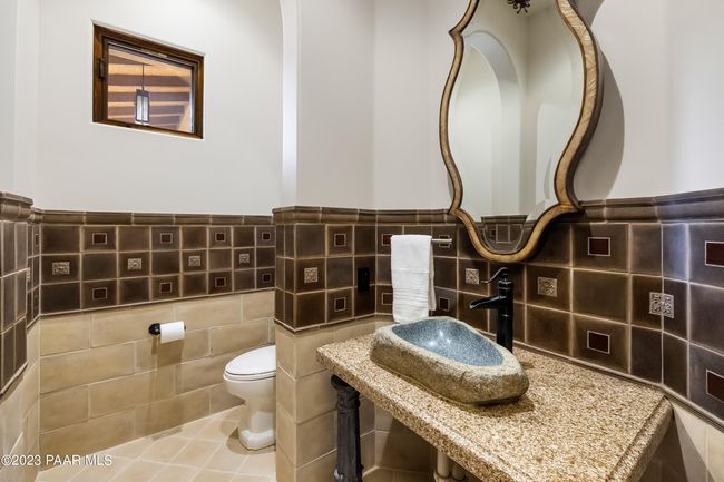 Powder Bathoom | Image 71