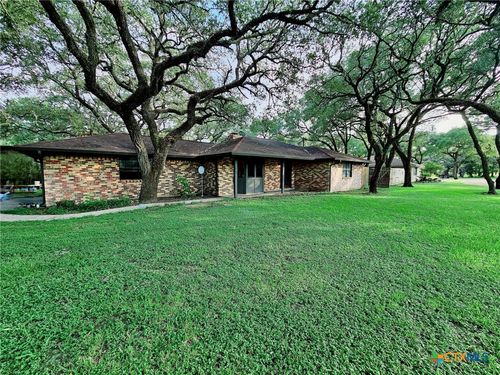 515 Live Oak Drive, Inez, TX, 77968 | Card Image