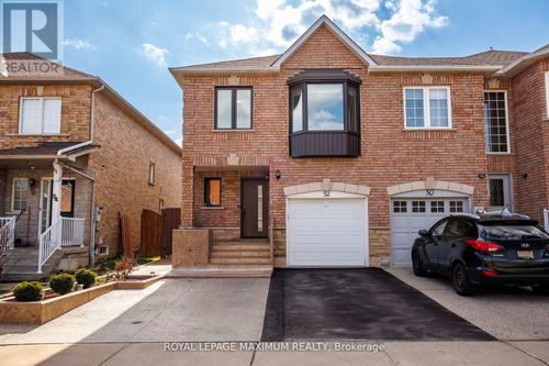 52 Pottery Pl, Woodbridge, ON, L4L9H6 | Card Image