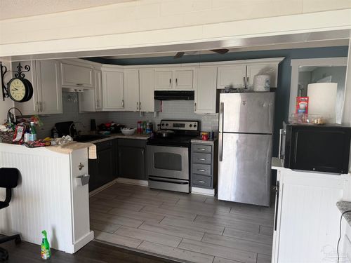18 Besma Dr, Pensacola, FL, 32506-6417 | Card Image