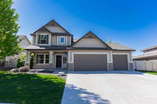 1223 W Sandcrest Ct, Nampa, ID, 83686-9681 | Card Image