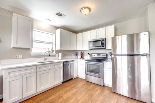 709 Katy Ln, Whitewright, TX, 75491-3024 | Card Image