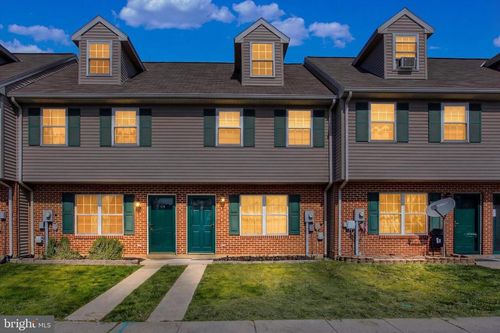 12-117 Orchard Ln, Hanover, PA, 17331-5015 | Card Image