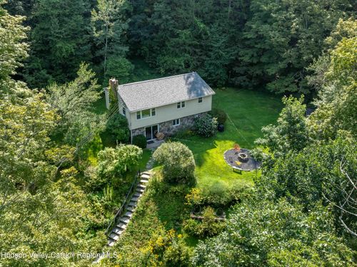 10 Norman Rd, Shandaken, NY, 12480-5633 | Card Image